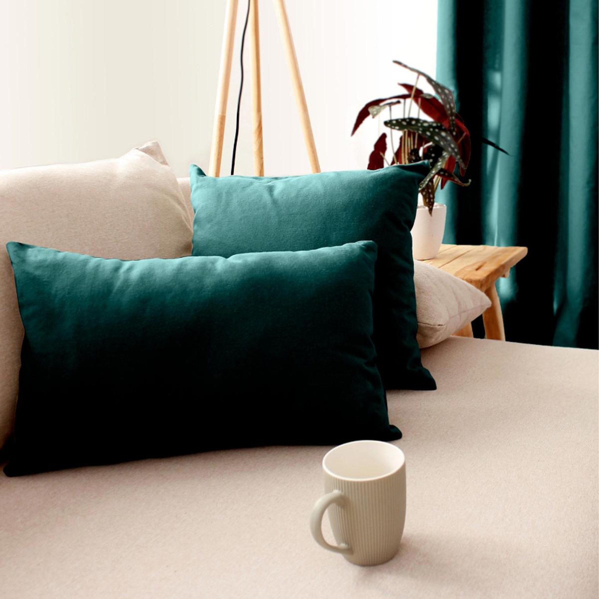 Voir la diapositive 2 : ENJOY HOME Coussin déco uni déhoussable  panama  40x40cm vert foncé