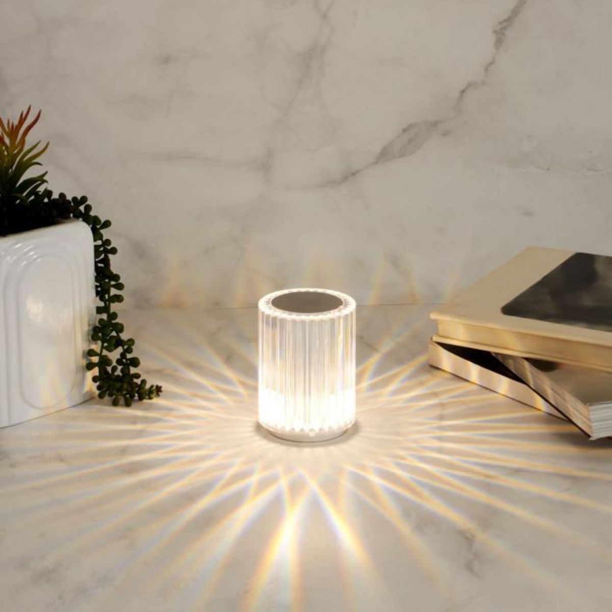 Paris Prix Lampe à Poser Tactile  Rechargeable  12cm Transparent