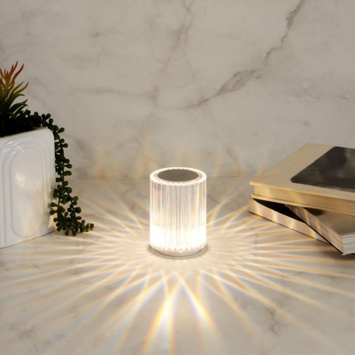 Paris Prix Lampe à Poser Tactile  Rechargeable  12cm Transparent