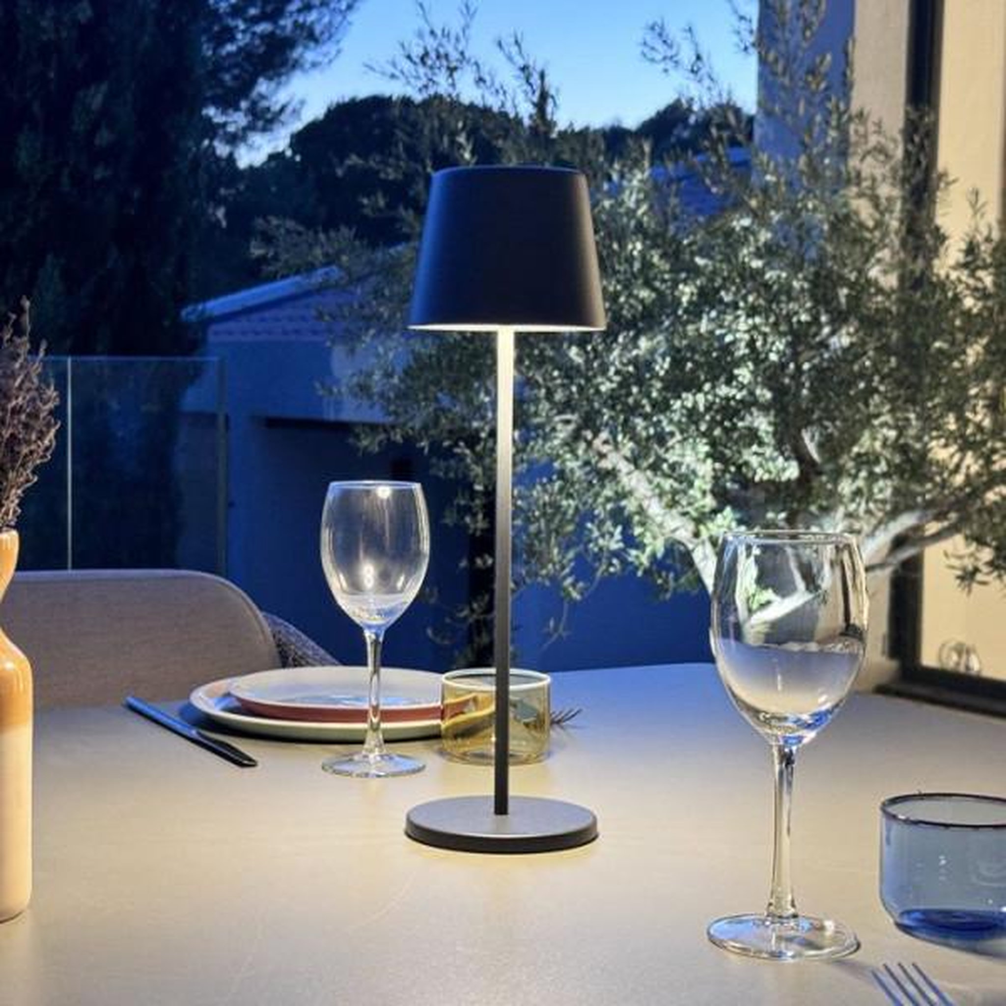 Voir la diapositive 5 : Lumisky Lampe de table de table sans fil LED dimmable gris