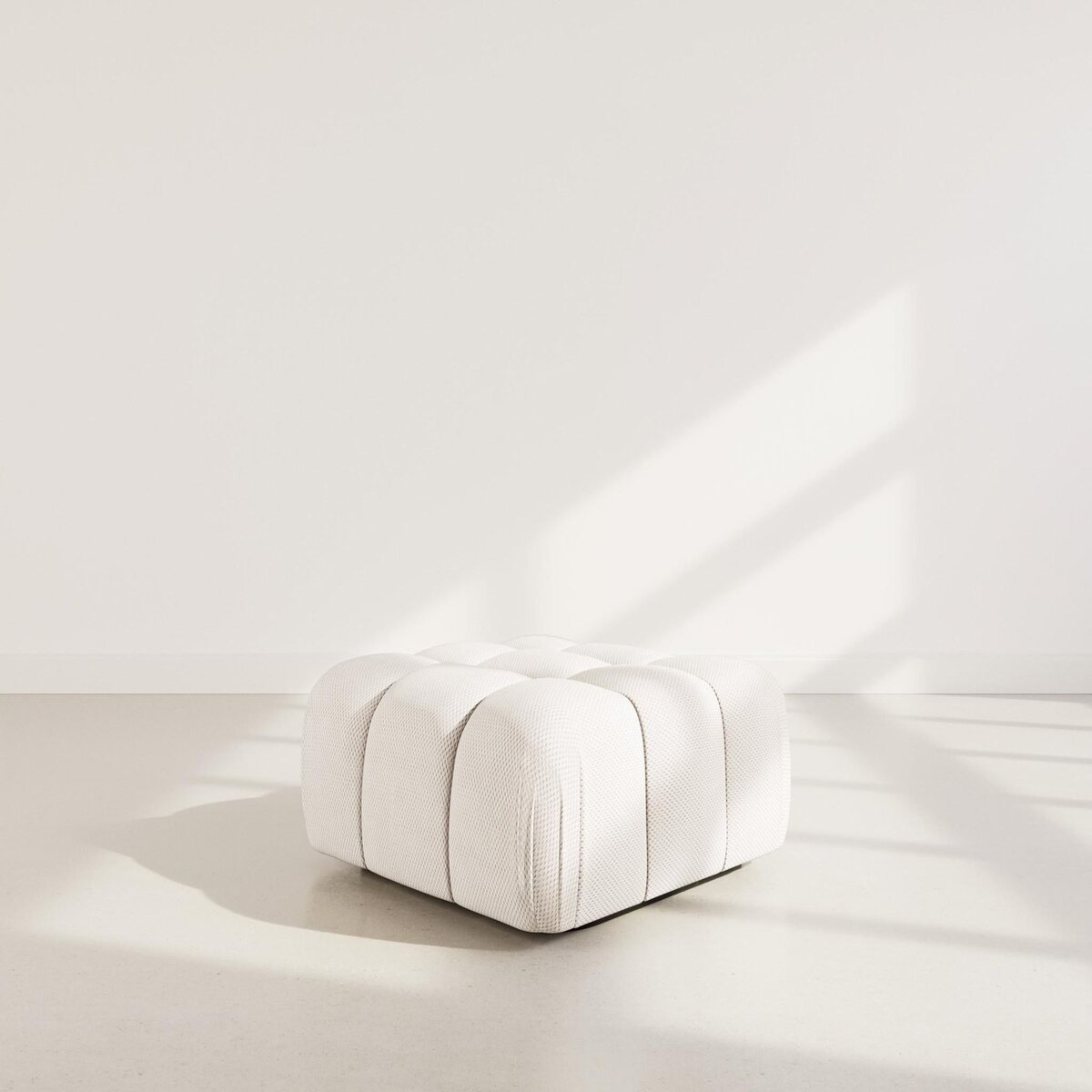 LISA DESIGN Ruby - pouf en velours texturé