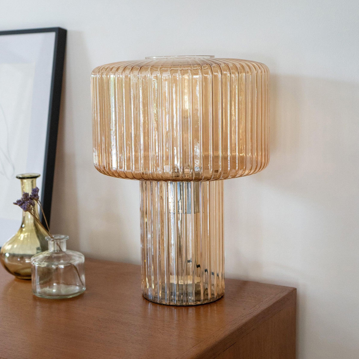MAISON PAVANE Lampe à poser en verre cannelé-Verra