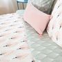 Voir la diapositive 6 : COTE DECO Parure de lit Amador - Microfibre 72 g/m² - 220 x 240 cm - Bleu