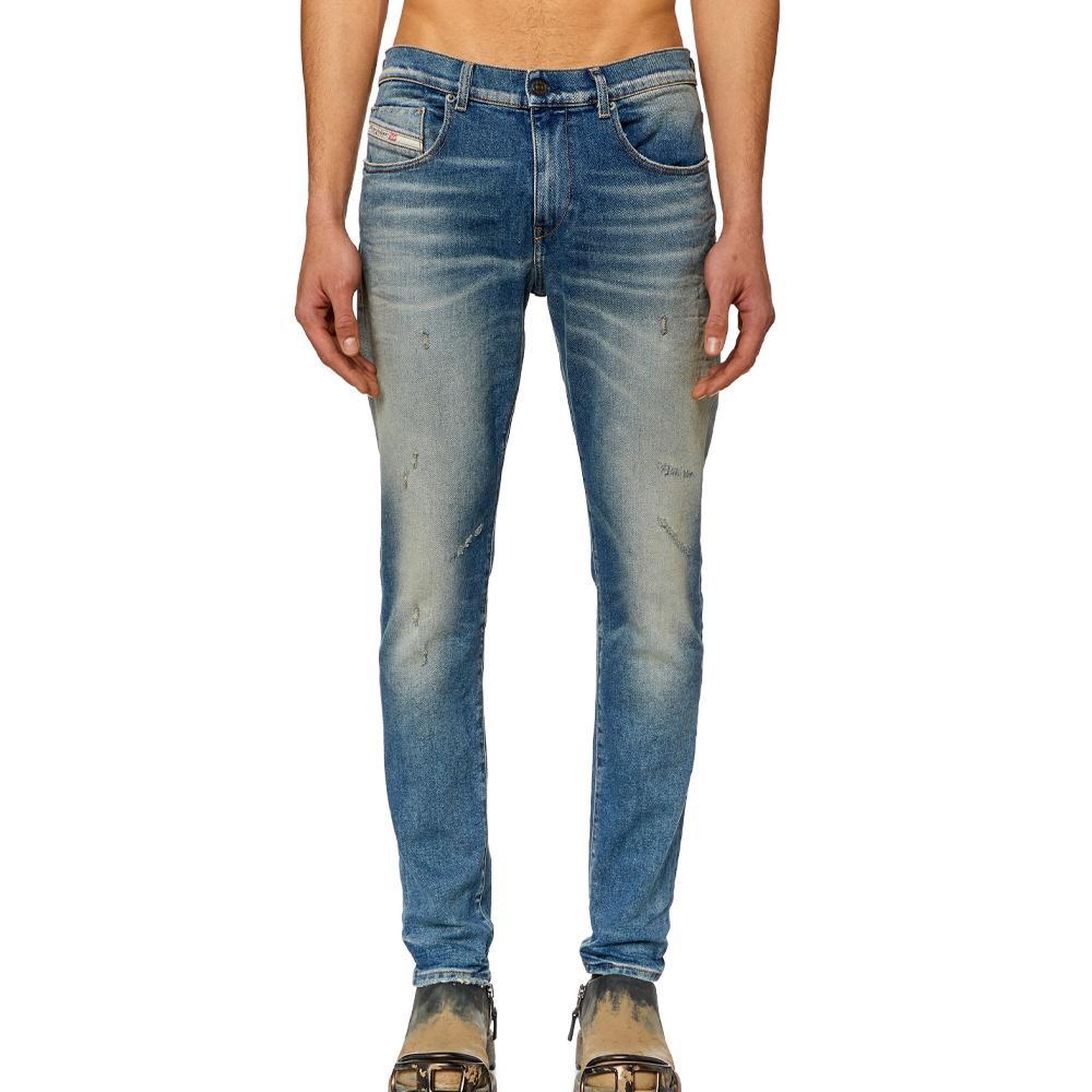 DIESEL Jean Slim Fit Bleu Moyen Homme Diesel2019. Coloris disponibles : Bleu