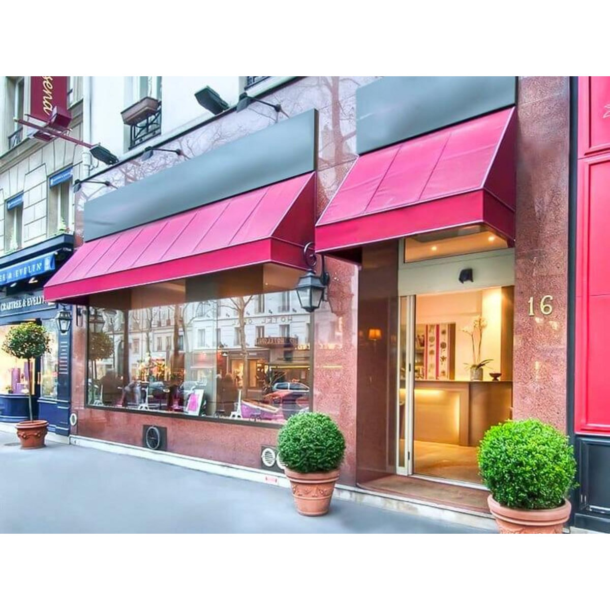 Smartbox 2 jours à Paris avec initiation œnologique et dégustation de vins dans un grand hôtel - Coffret Cadeau Multi-thèmes