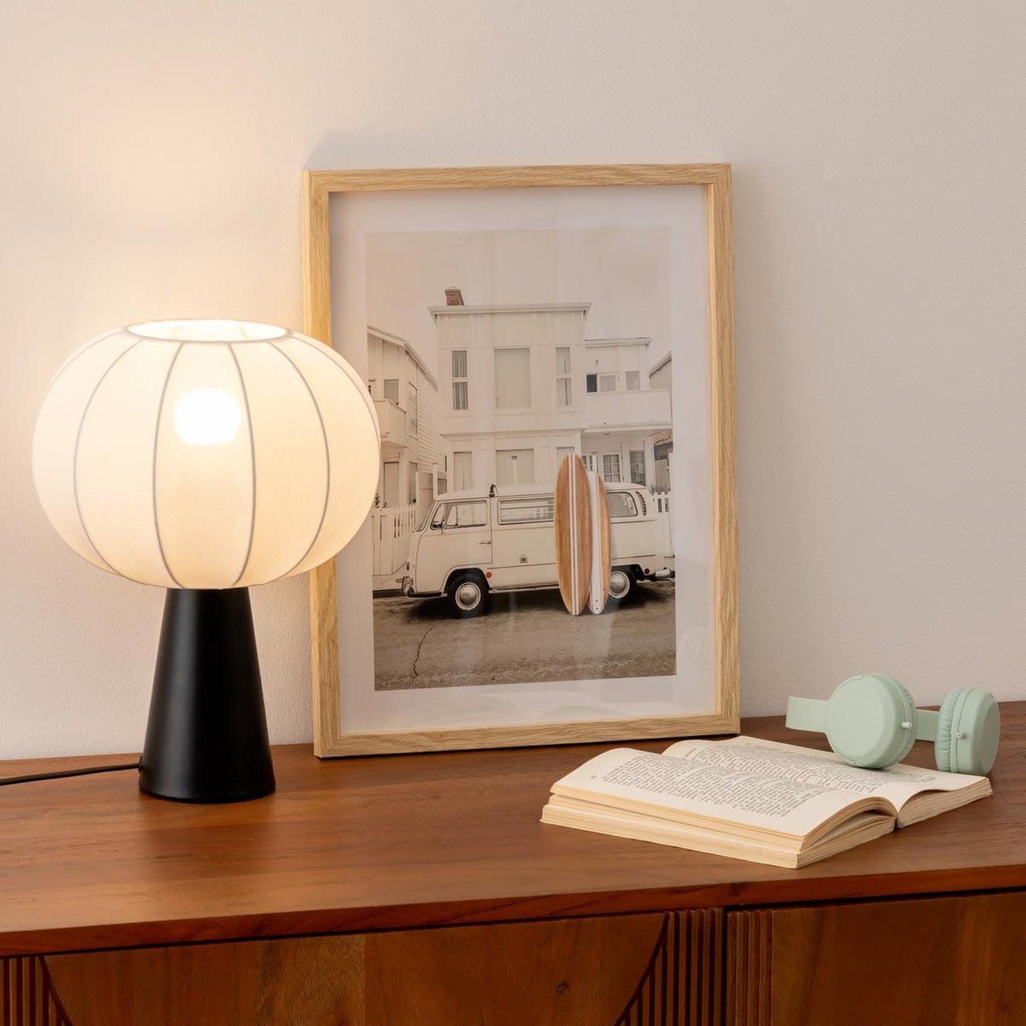 Voir la diapositive 5 : ATMOSPHERA Lampe à poser en coton  tobie  33cm blanc & noir