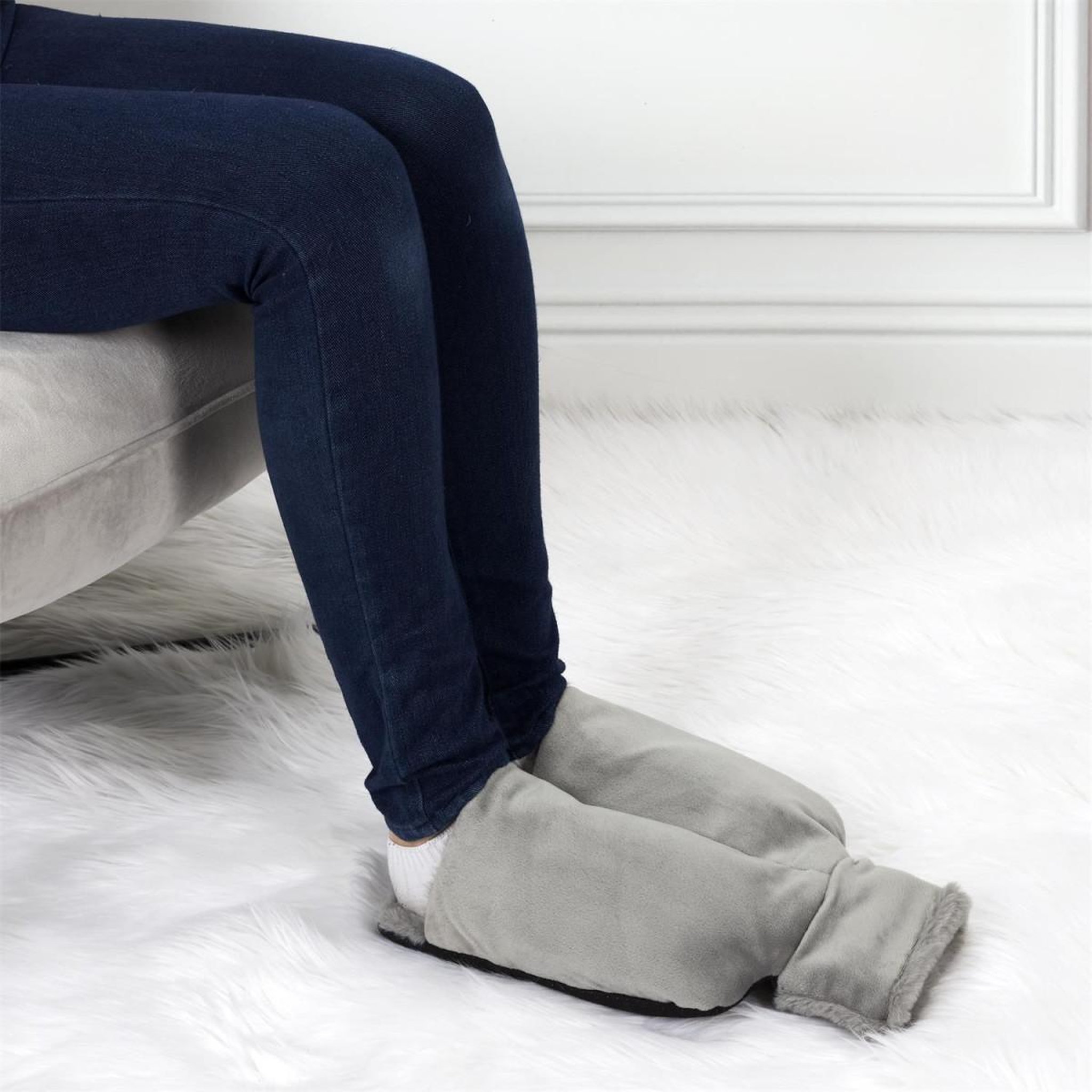 Voir la diapositive 6 : SENSLY Bouillotte pour chaussons  cocooning  2l gris