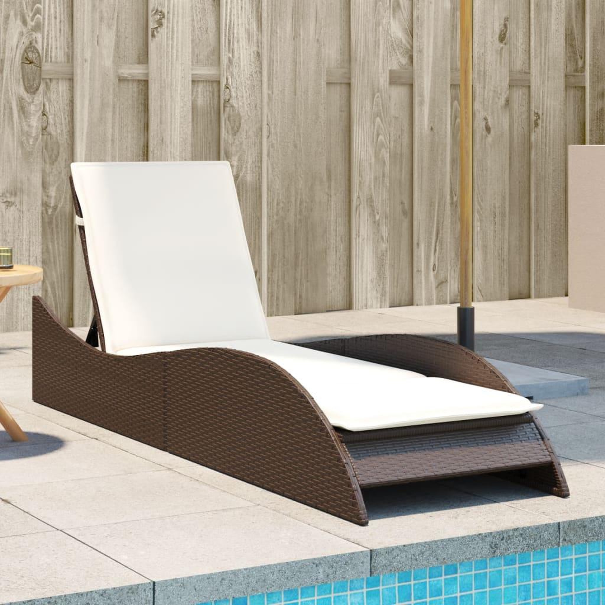 VIDAXL Chaise longue avec coussin marron 60x205x73 cm resine tressee