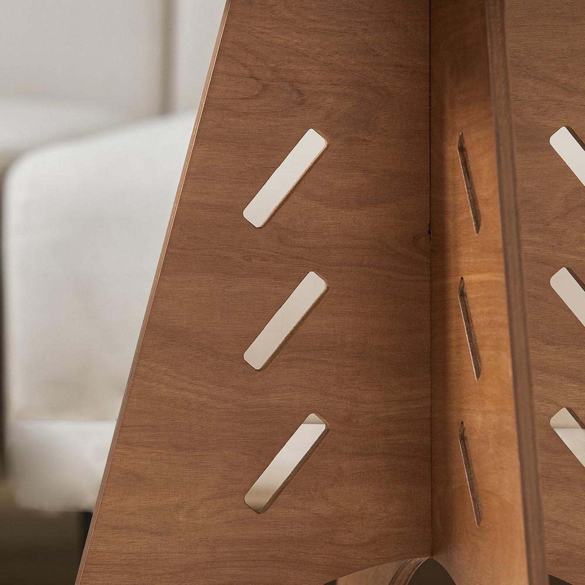 Voir la diapositive 6 : SOBUY SoBuy - Table D'appoint - Brun Clair - 46.46.5x36x55cm - Moderne - HFBT01