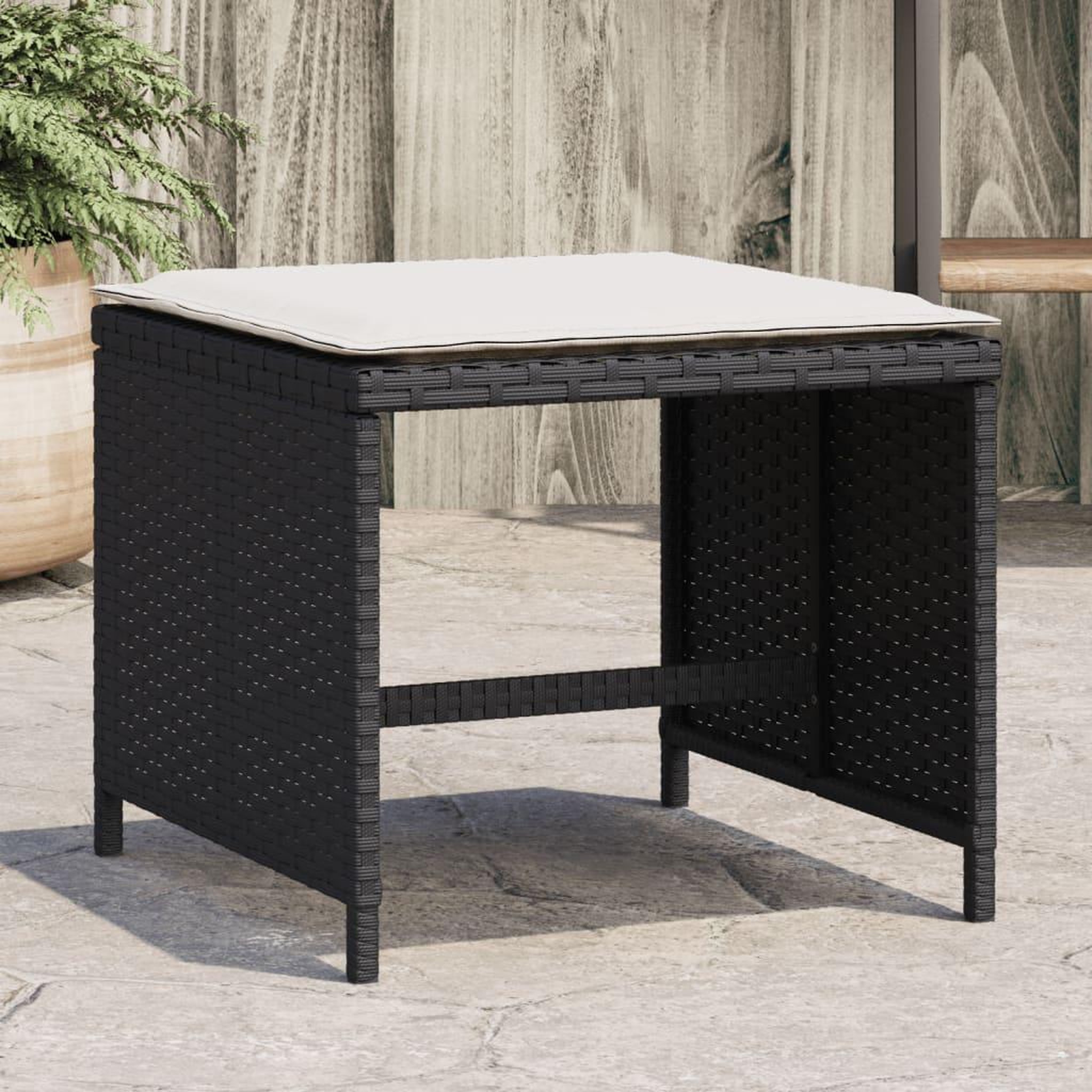 VIDAXL Tabourets de jardin et coussins lot de 4 noir 40x40x35 cm rotin