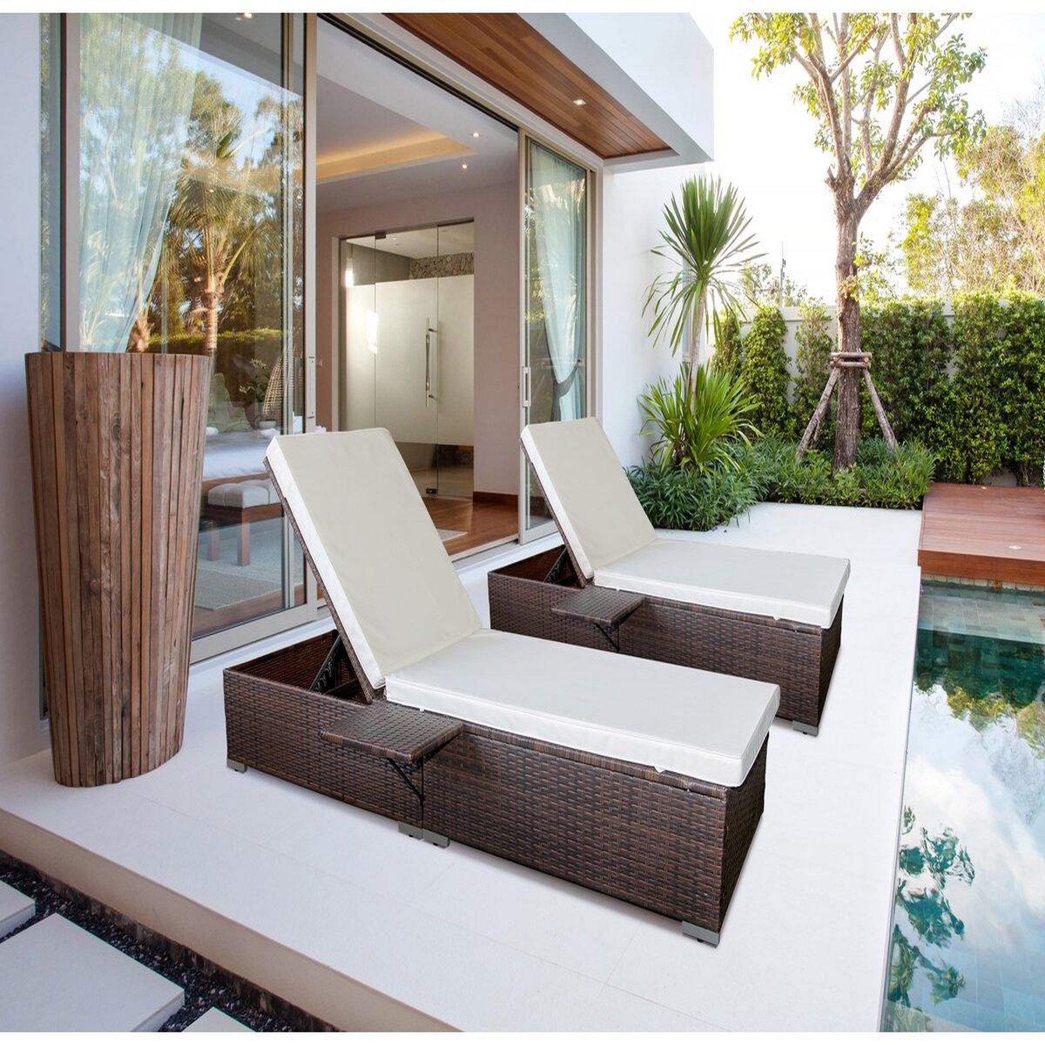 Voir la diapositive 2 : Habitat et Jardin Lot de 2 bains de soleil en résine tressée avec coussins  Alice  - Beige