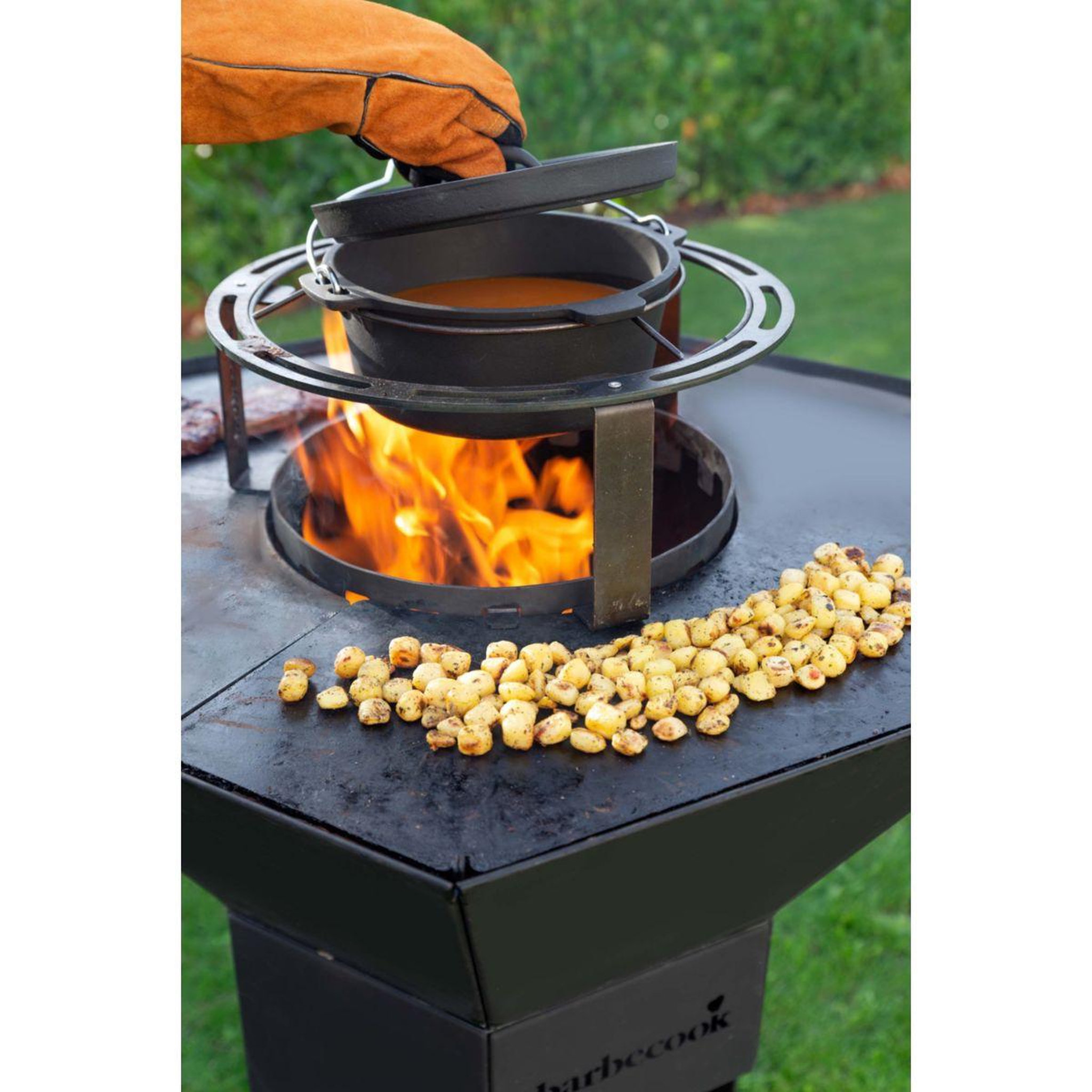 Voir la diapositive 2 : BARBECOOK Support barbecue dynamic centre support pour wok/cocotte