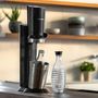 Voir la diapositive 3 : SODASTREAM SodaStream Soda Maker Crystal 3 0 Promopack QC black Schwarz incl 3 Glasbottles (1016413490)