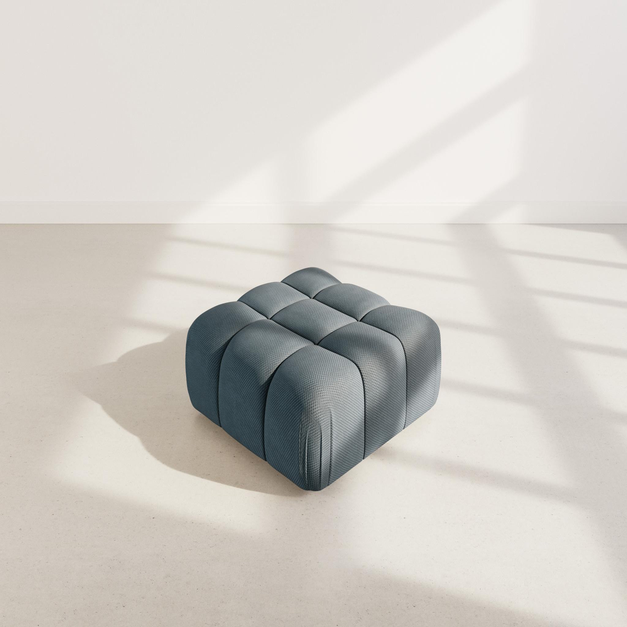 Voir la diapositive 3 : LISA DESIGN Ruby - pouf en velours texturé