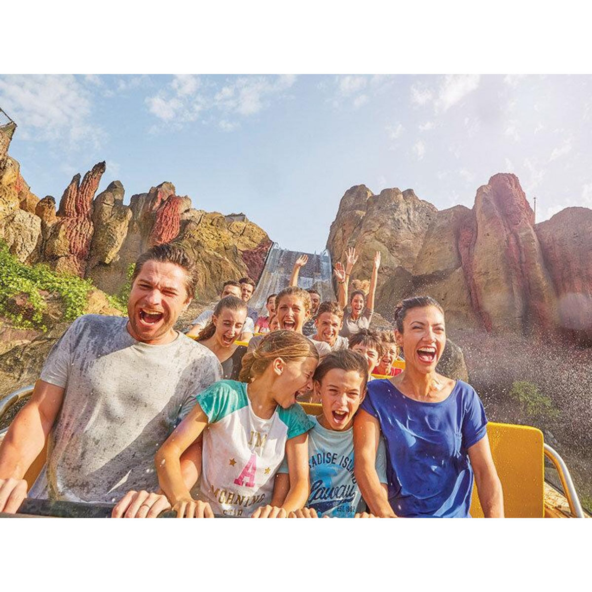 Smartbox Journée au parc PortAventura et Ferrari Land pour 2 avec 2 nuits en hôtel 4* - Coffret Cadeau Séjour