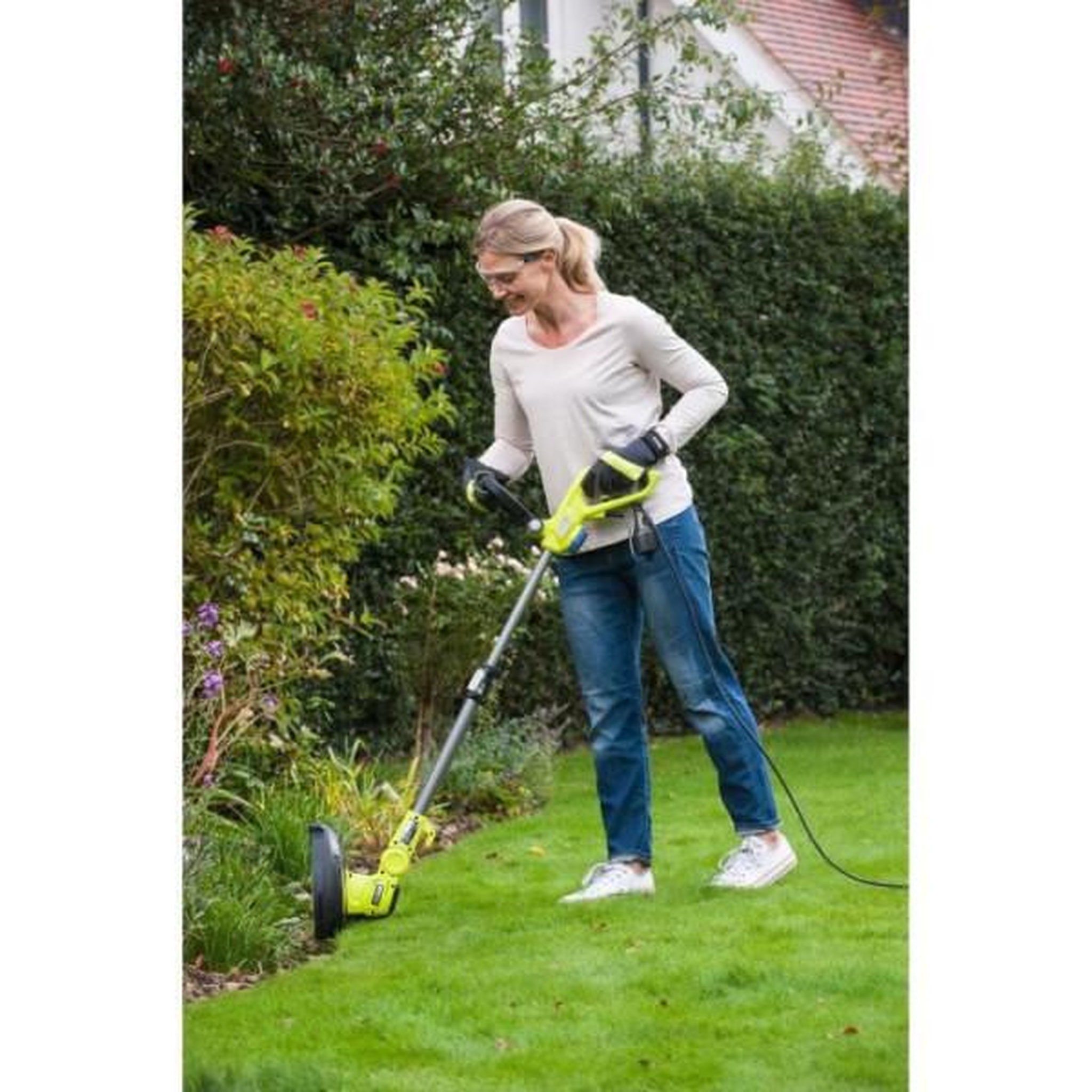 Voir la diapositive 5 : Ryobi Coupe-bordures électrique 600W RYOBI RLT6130 - Diametre de coupe 30 cm