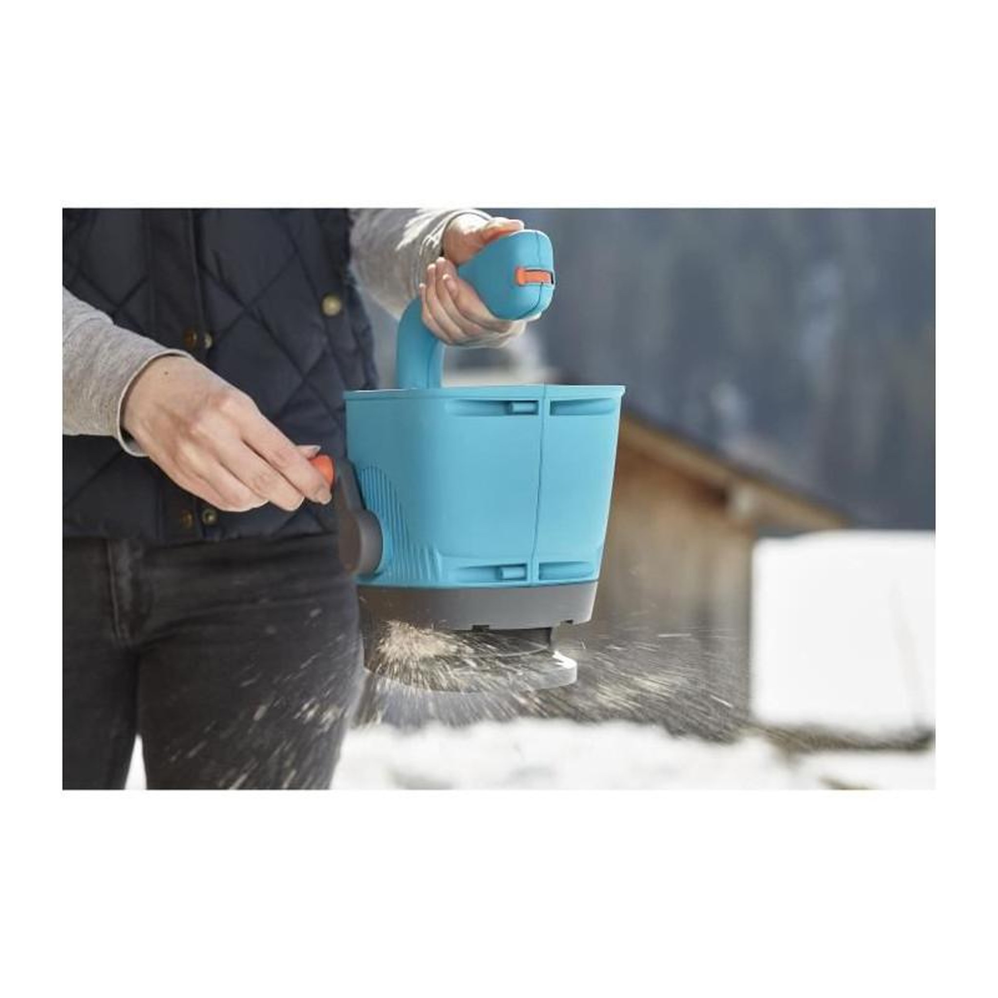 Voir la diapositive 5 : Gardena GARDENA Epandeur a main M - Capacite totale 1.8L - Surface 100m2 max - Largeur depandage 4m - Poignee ergonomique - 431-20