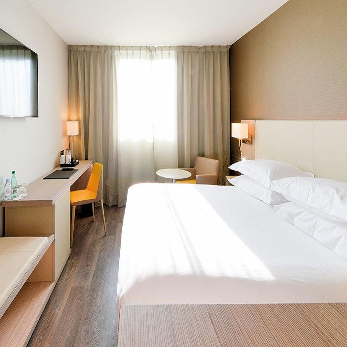 Smartbox Staycation solaire à Marseille en duo - Coffret Cadeau Séjour