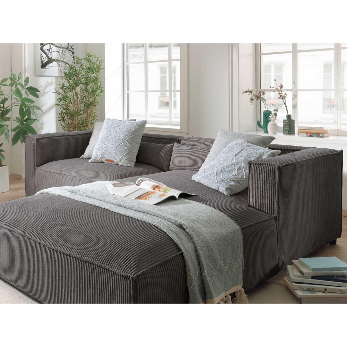 LISA DESIGN Ela - canapé d'angle droit 4 places - en velours côtelé - style contemporain