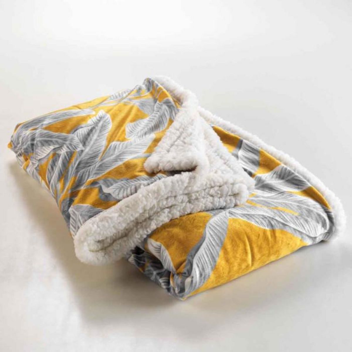 Paris Prix Plaid Velours Imprimé  Isibelle  125x150cm Jaune