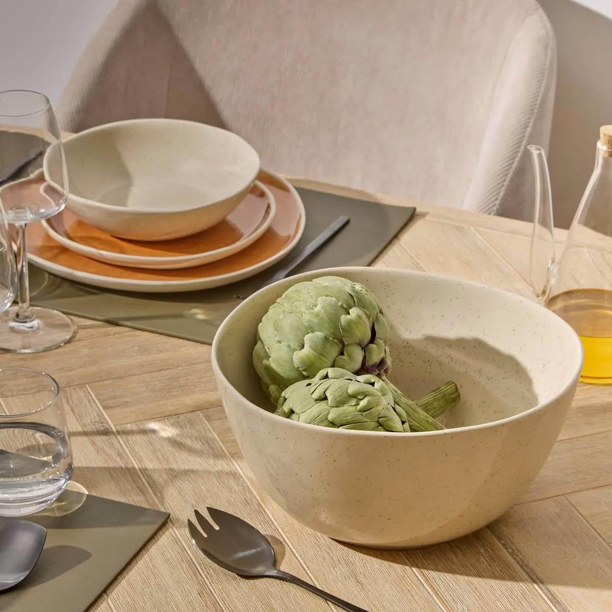 Voir la diapositive 2 : SECRET DE GOURMET Saladier en faïence  wonja  26cm crème