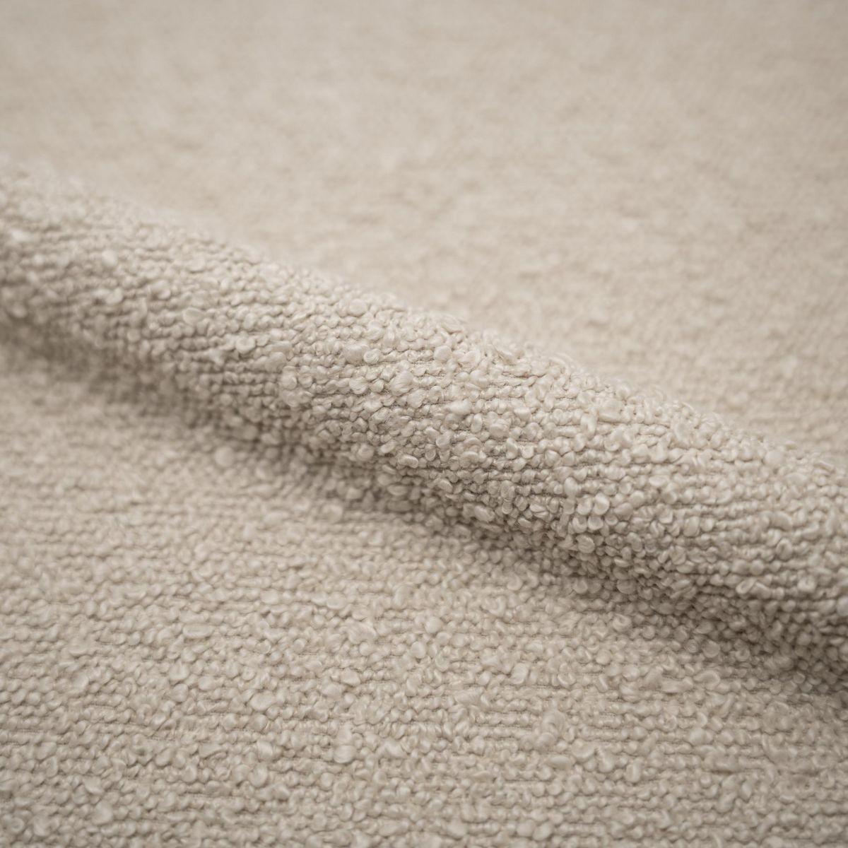 Rendez vous déco Lot de 2 chaises pour îlot central 65.5 cm en tissu bouclette beige - Henrik