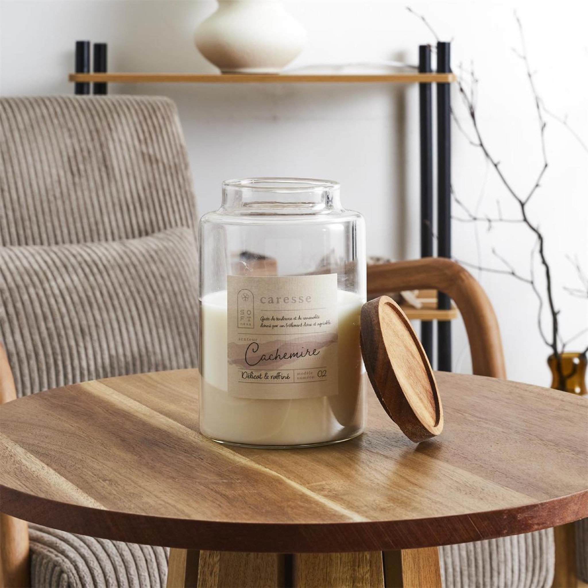 Voir la diapositive 4 : The Home Deco Factory Bougie parfumée  softness  650g cachemire
