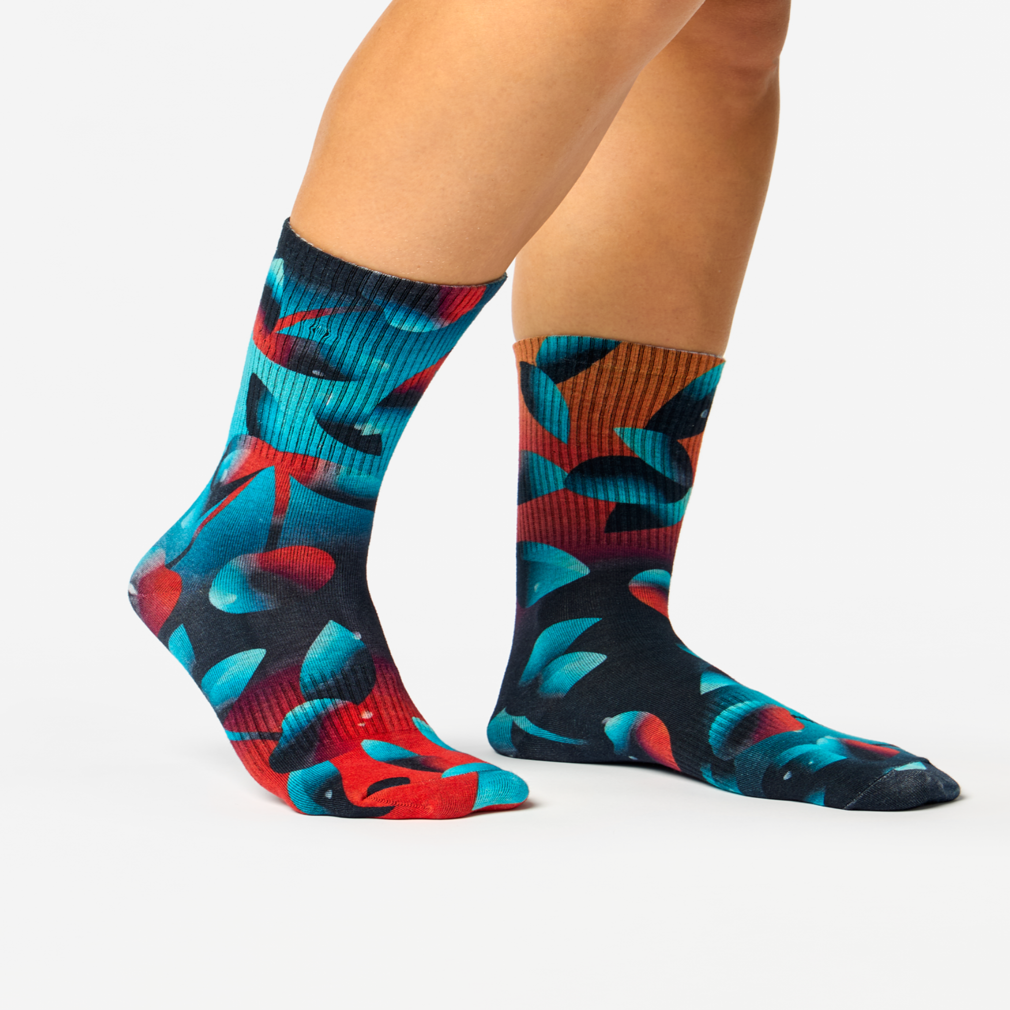 Voir la diapositive 2 : DEDOLES Chaussettes côtelées cerises noires