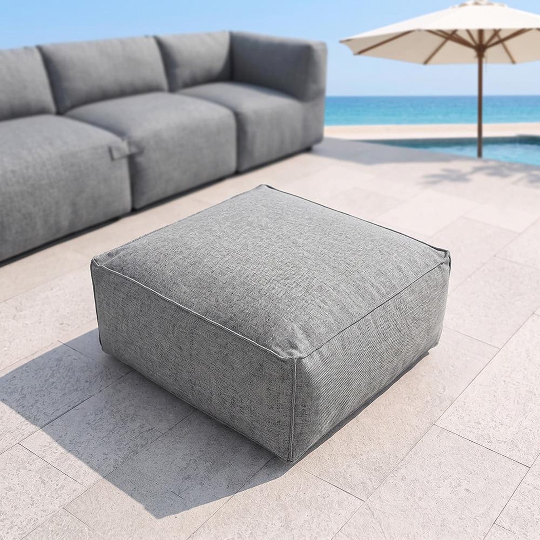 Voir la diapositive 5 : CONCEPT USINE Pouf d'extérieur gris tissu déperlant – 85x85x30 cm praiano