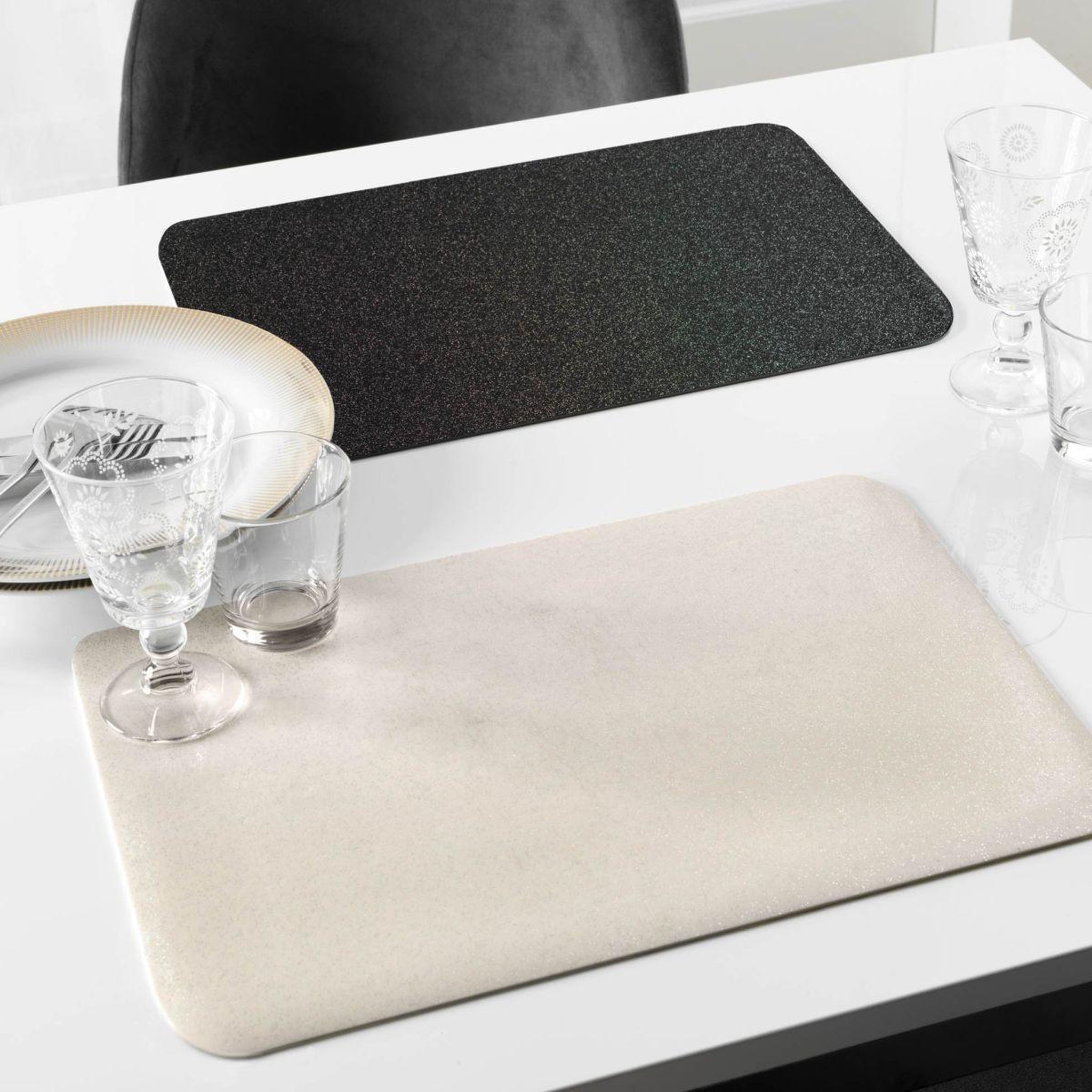 Voir la diapositive 3 : Douceur d'Intérieur Set de table pailleté  glitter  30x44cm noir