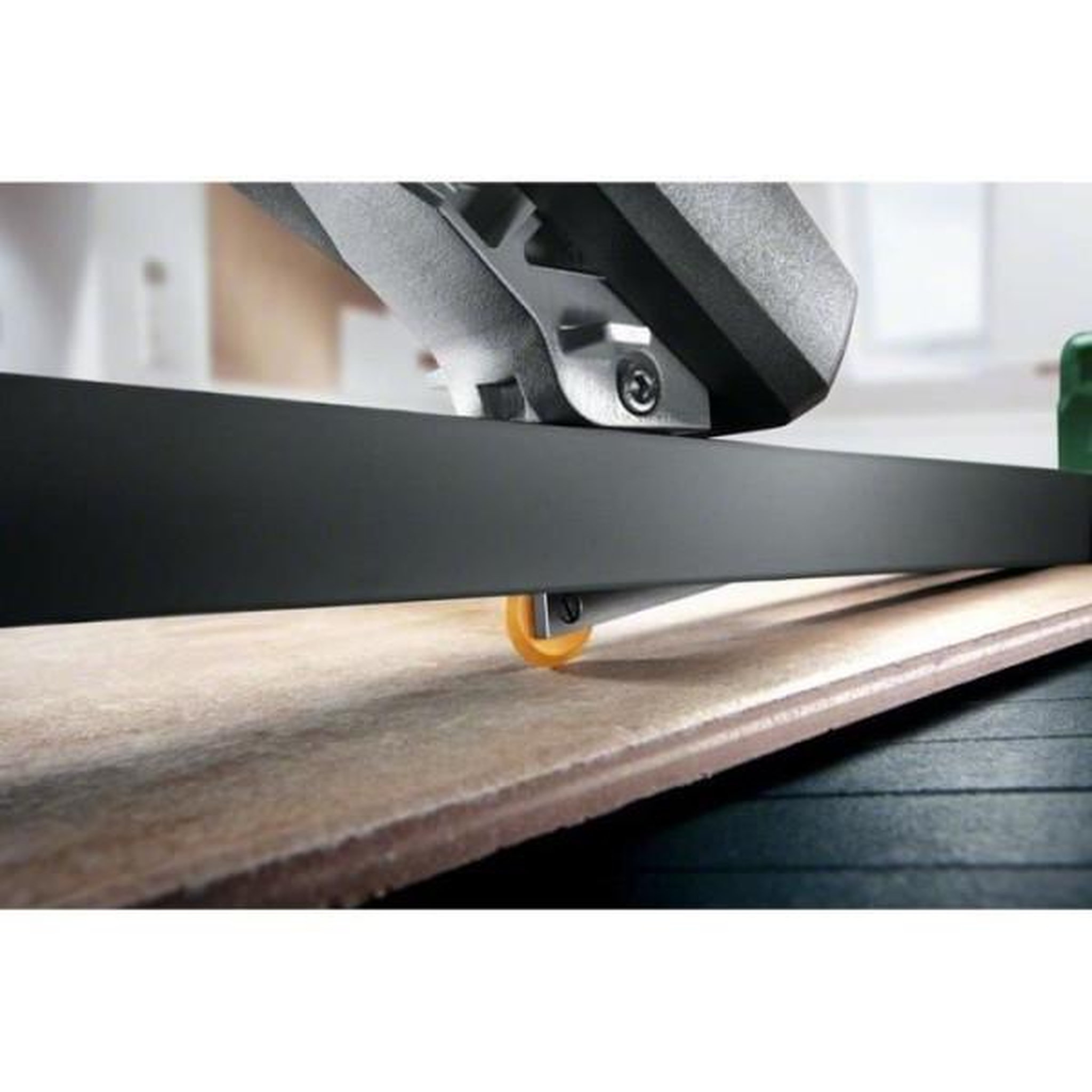 Voir la diapositive 4 : BOSCH Carrelette manuelle Bosch - PTC 640 (64 cm de capacité de coupe)