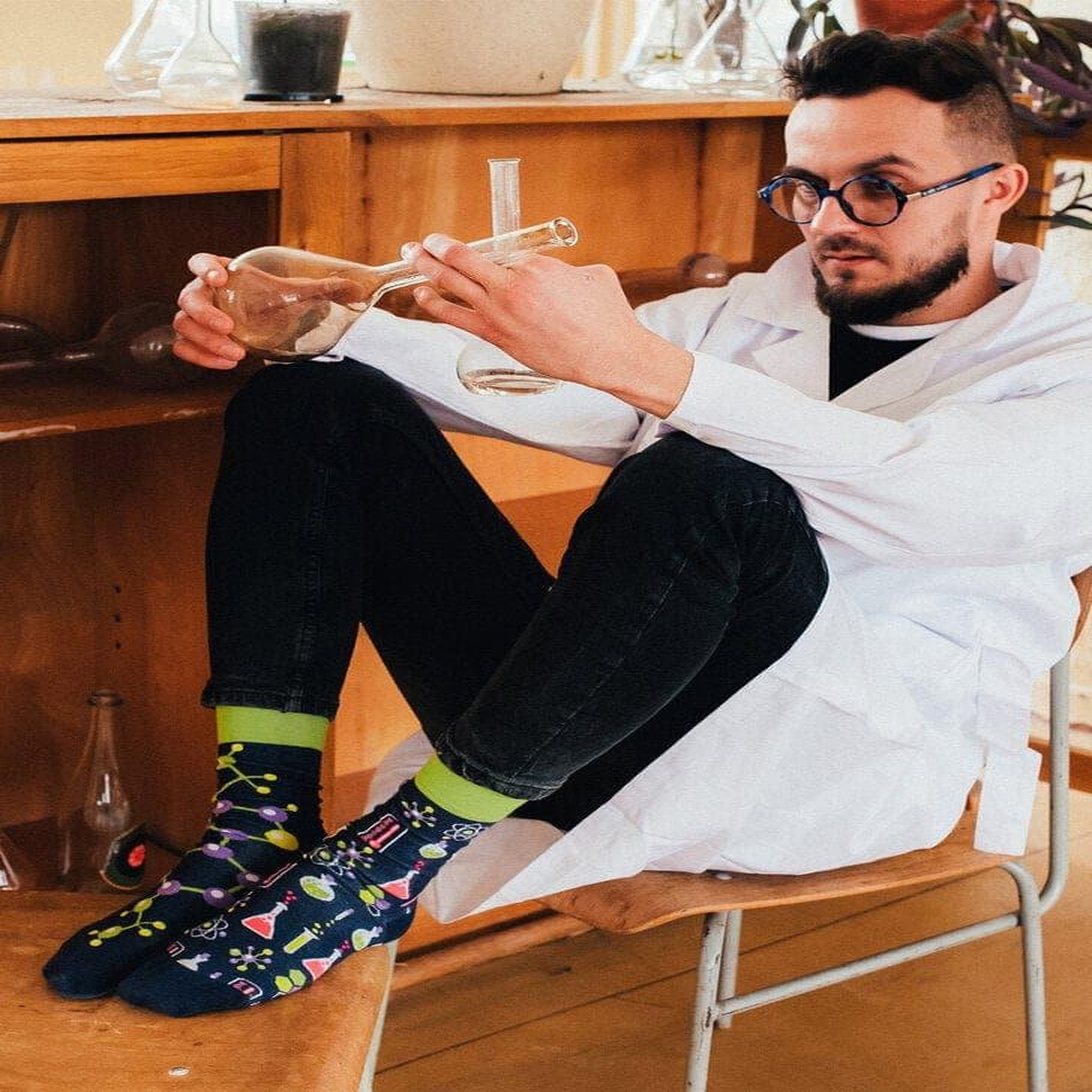 Voir la diapositive 4 : DEDOLES Chaussettes dedoles chimie