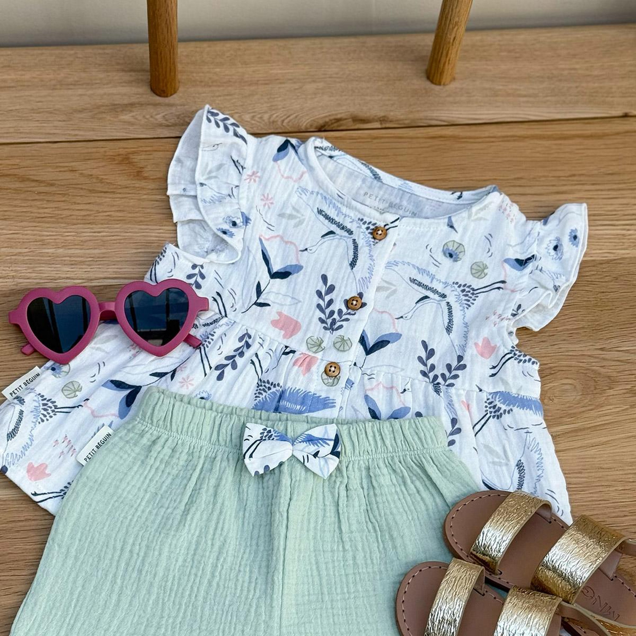 Voir la diapositive 4 : PETIT BEGUIN Blouse bébé en gaze de coton tiana