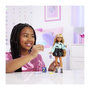 Voir la diapositive 6 : BARBIE Barbie - Dream Besties Zia - Poupée avec 7 accessoires - Barbie - JGG36