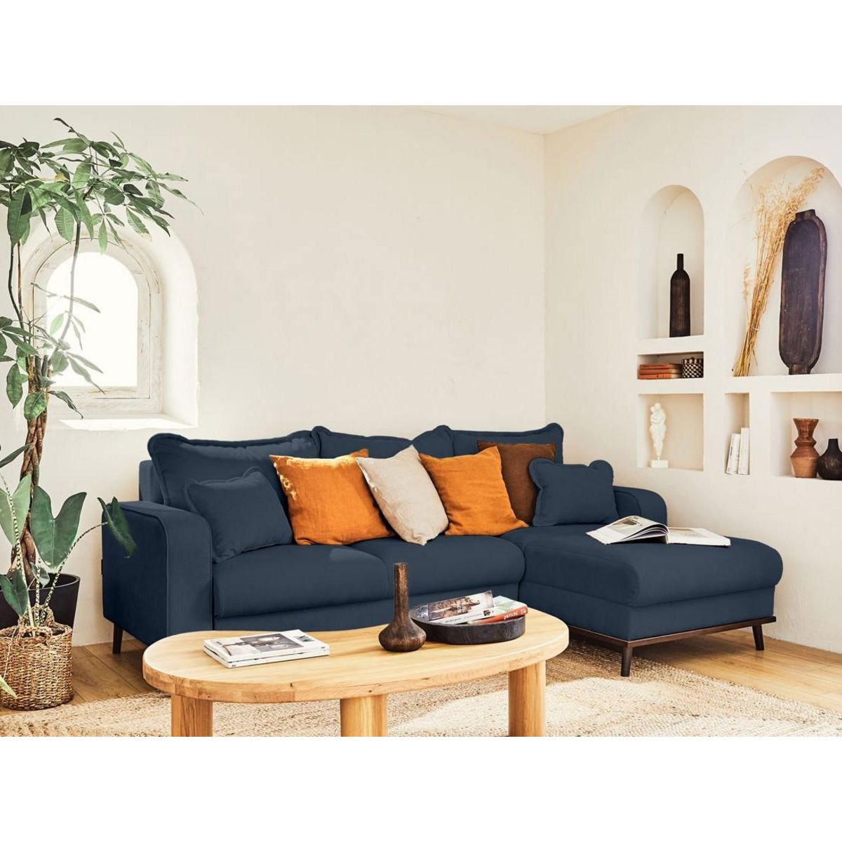 LISA DESIGN Albane - canapé d'angle droit - 4 places - convertible avec coffre - en velours côtelé