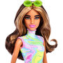 Voir la diapositive 2 : BARBIE Poupée Barbie Teresa Voyage 