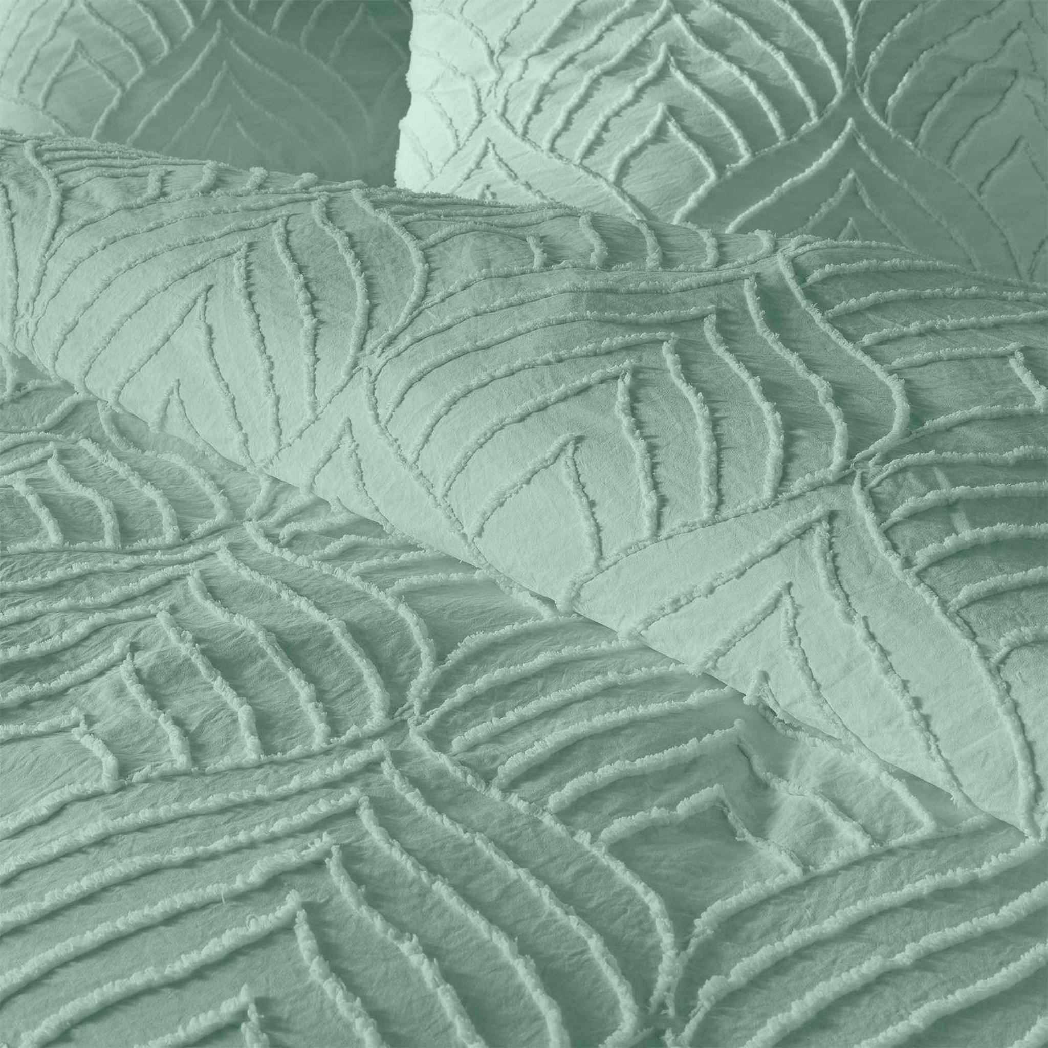 Voir la diapositive 4 : DOUCEUR D'INT�RIEUR Parure de lit effet tufté heltie - 220 x 240 cm - vert
