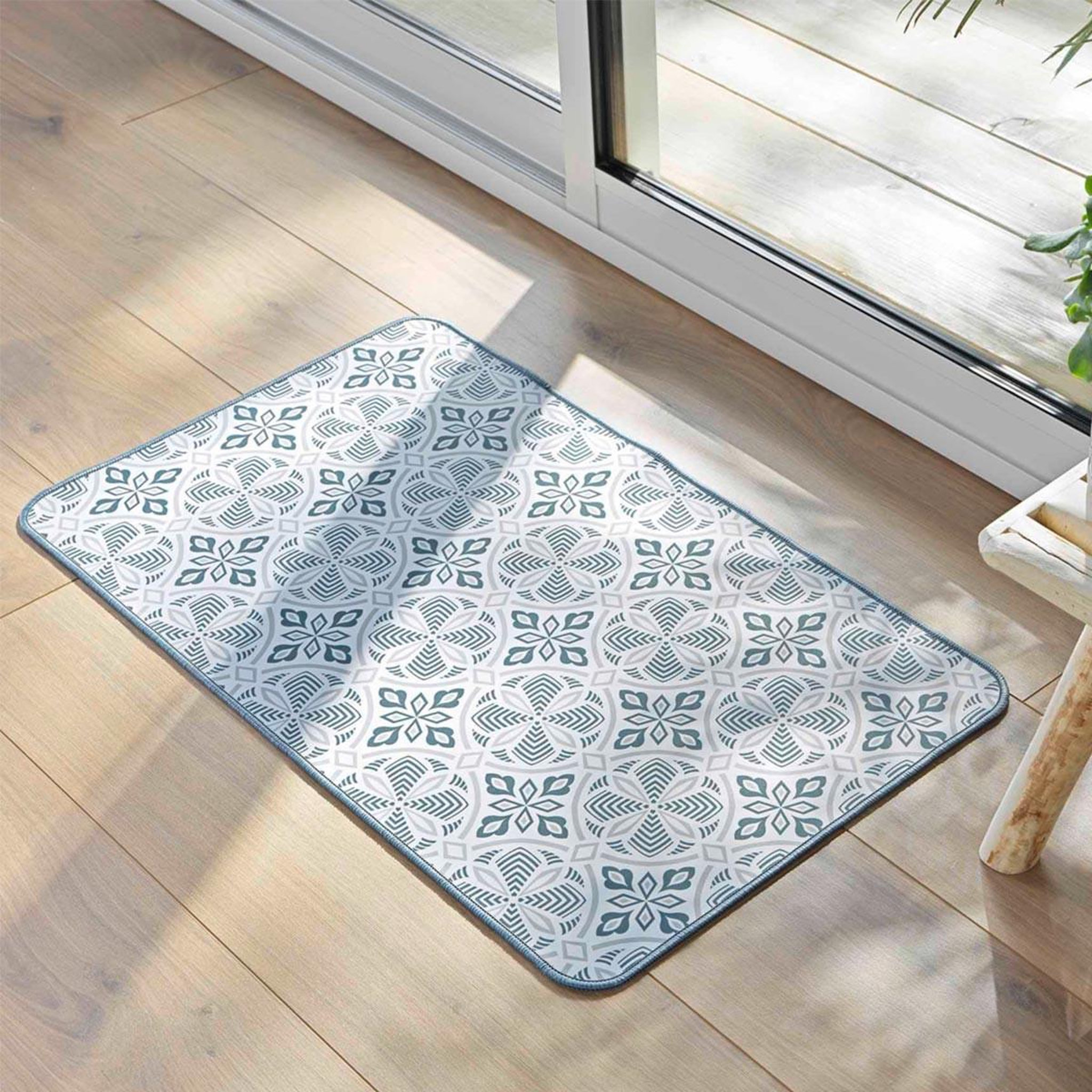 Voir la diapositive 4 : Douceur d'Intérieur Tapis déco imprimé  joan  45x75cm bleu