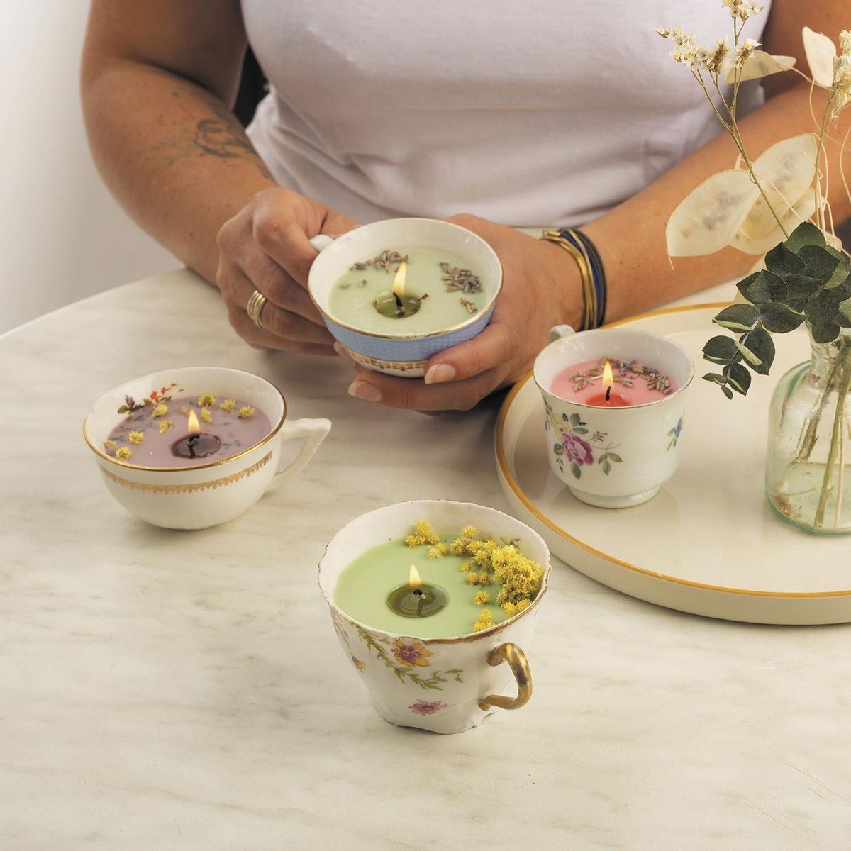 Graine créative Coffret DIY bougies colorées et fleuries