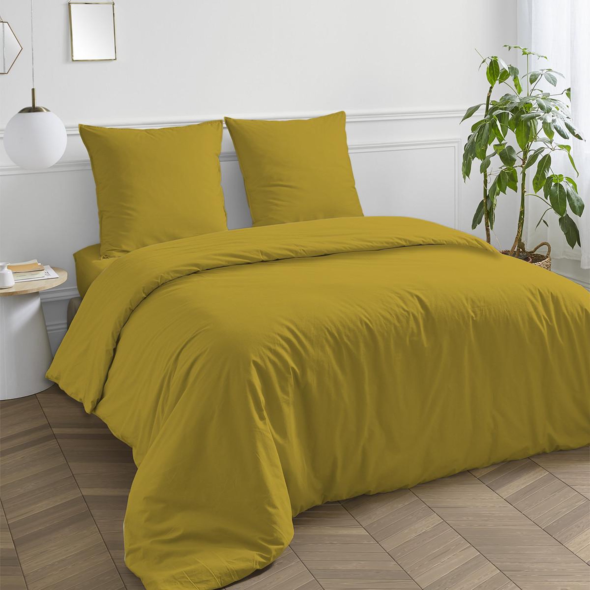 Voir la diapositive 2 : FUTURE HOME Taie traversin en coton 57 fils unie jaune mimosa jaune moutarde 85x185cm