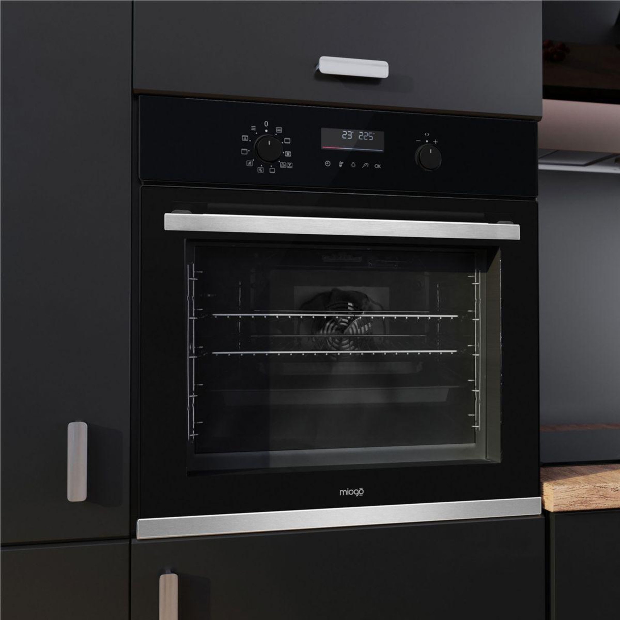 Voir la diapositive 3 : MIOGO Four encastrable mop721pr2 airfry