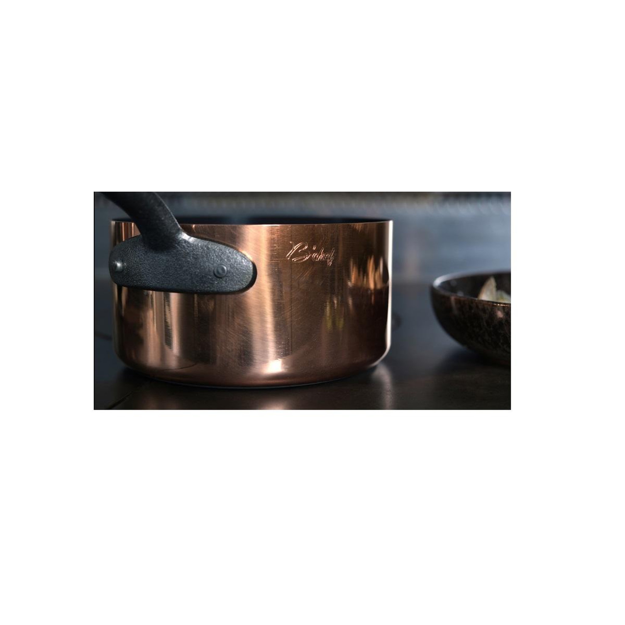 Voir la diapositive 3 : BAUMALU Casserole cuivre 16cm - 202616