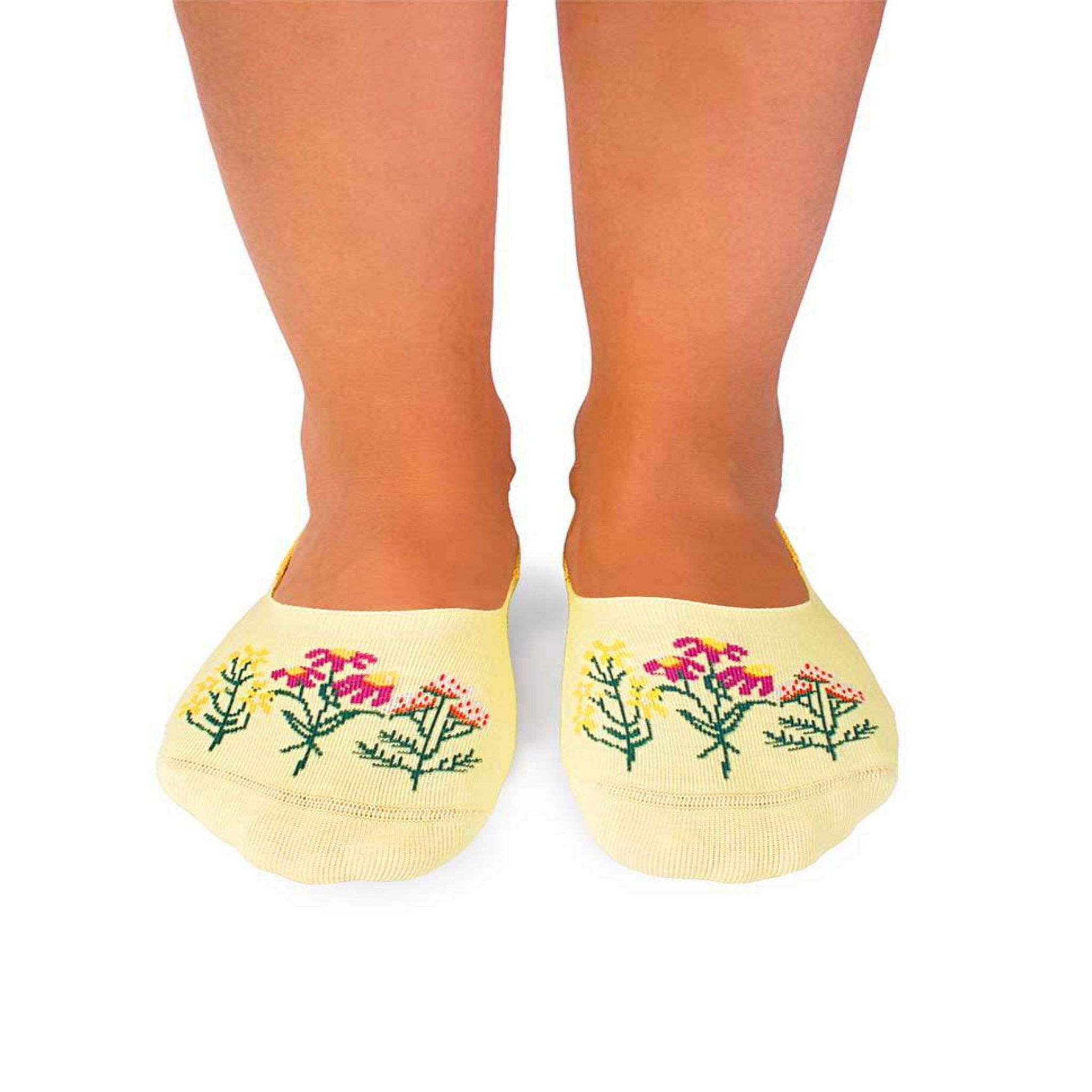 Voir la diapositive 3 : PIRIN HILL Protège-pieds en coton bio fleurs & herbes - jaunes