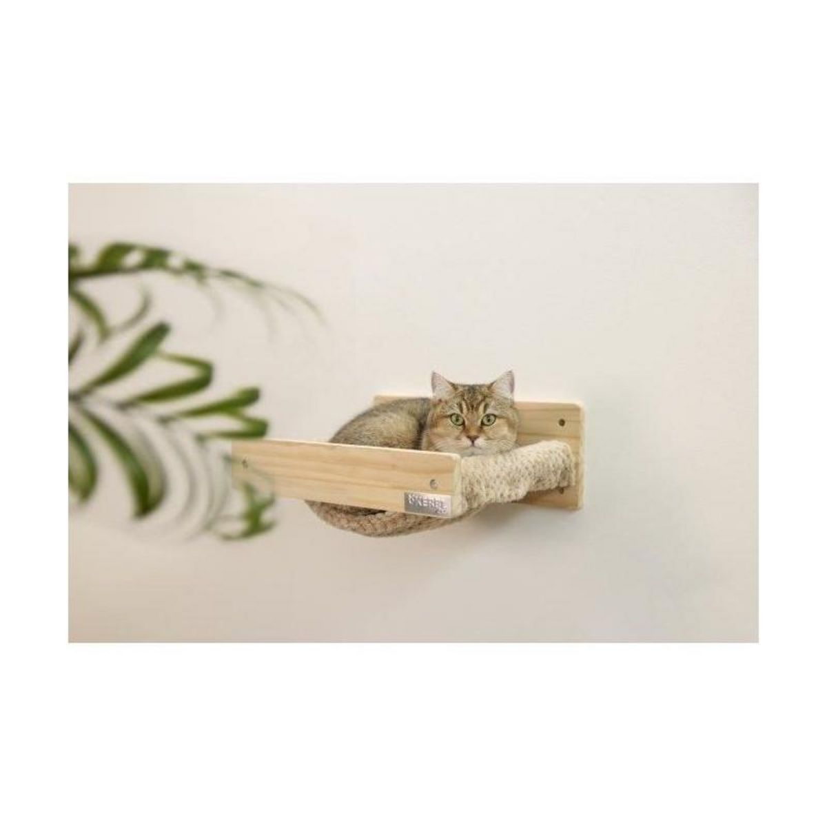 KERBL Hamac mural pour chats - KERBL - TIMBER - 38 x 33,5 x 16 cm - Bois massif - Tissu peluche