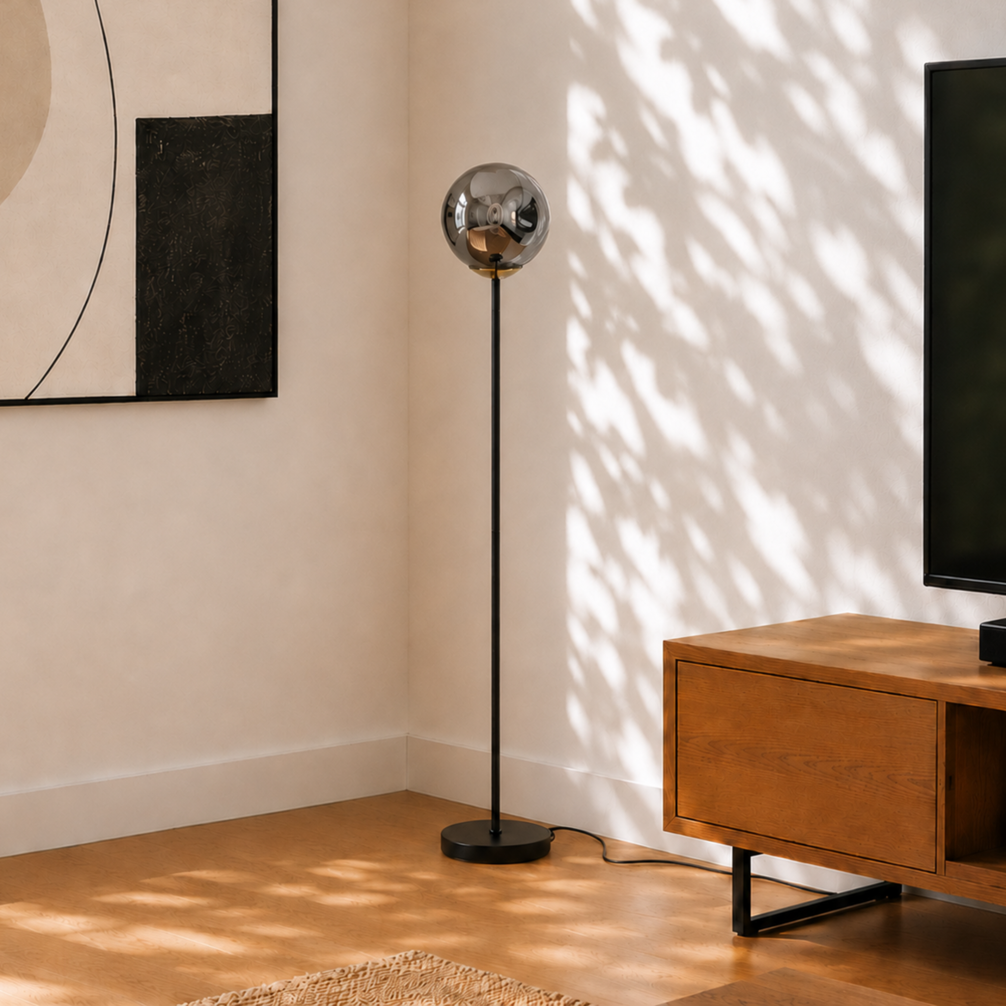 Voir la diapositive 2 : MAISON PAVANE Lampadaire chrome en verre et métal -Brume