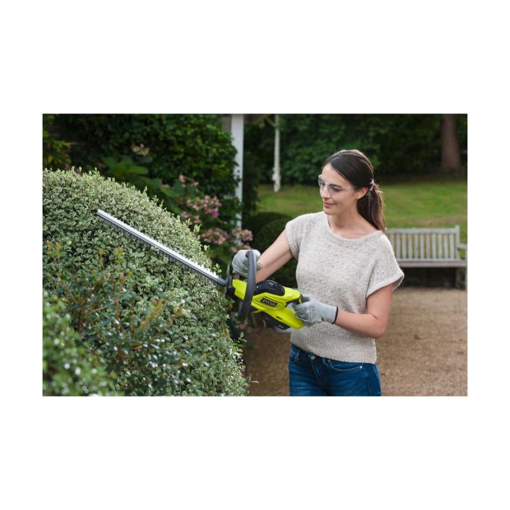 Voir la diapositive 4 : Ryobi Pack ryobi taille haie 18v one+ lithium oht1845 - souffleur 18v one+ obl1820s - sans batterie ni ch