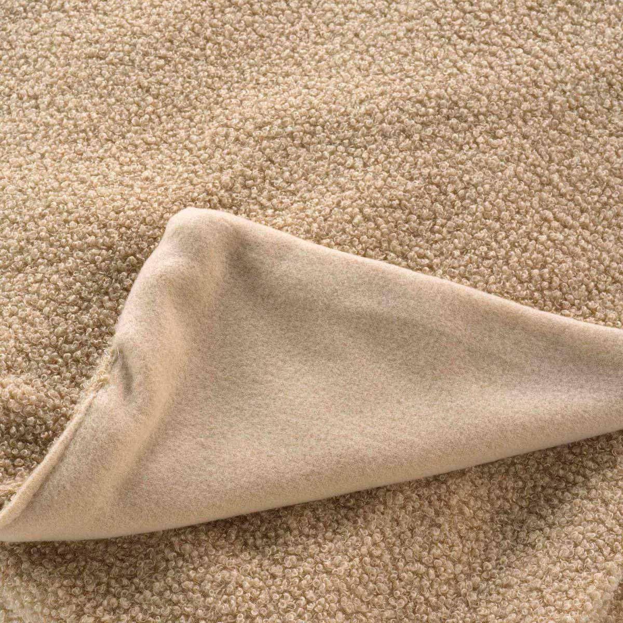 Voir la diapositive 3 : Douceur d'Intérieur Plaid bouclette  wooly  125x150cm beige