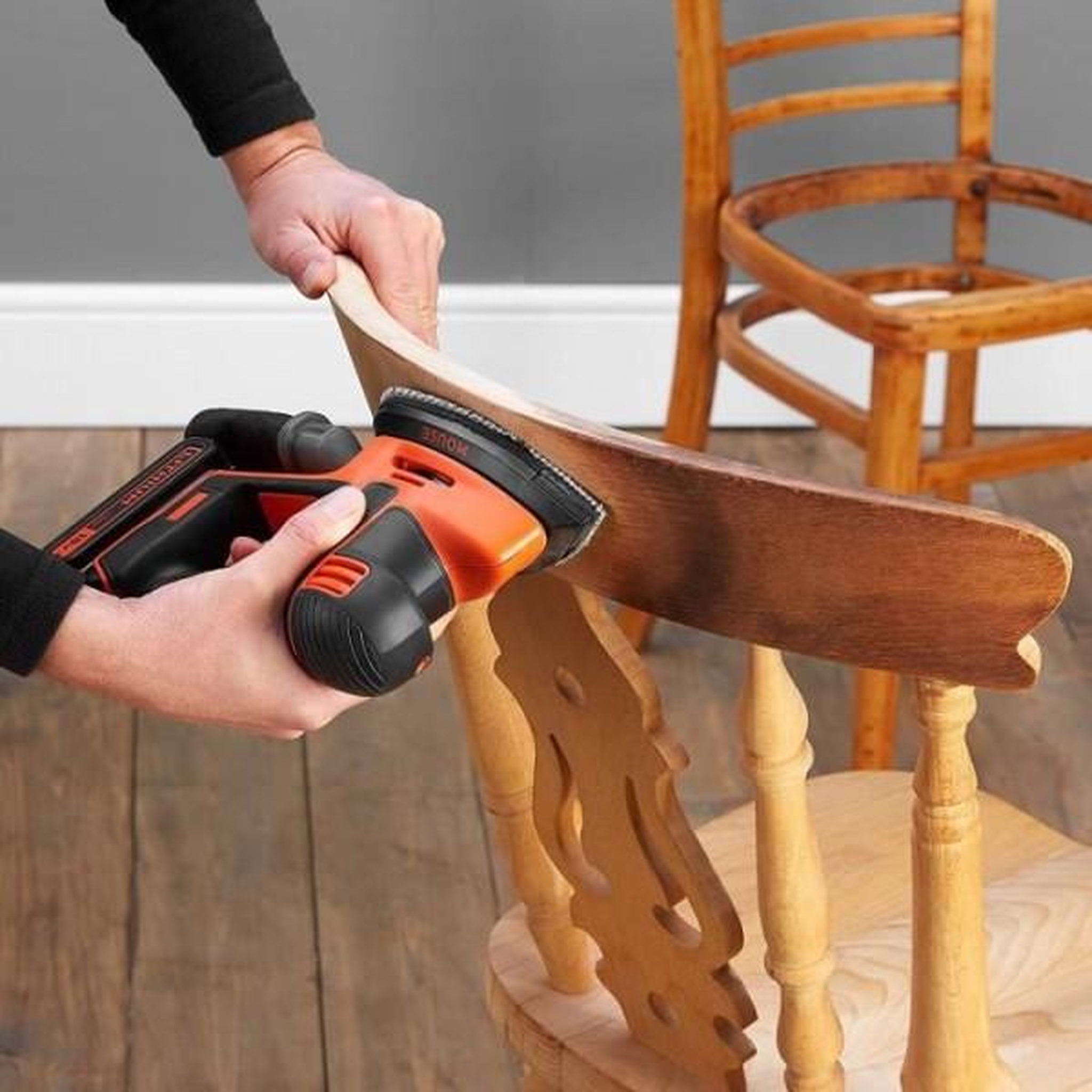 Voir la diapositive 2 : Black et Decker Ponceuse de détail sans-fil 18V BLACK+DECKER (Livrée sans batterie) - BDCDS18N-XJ