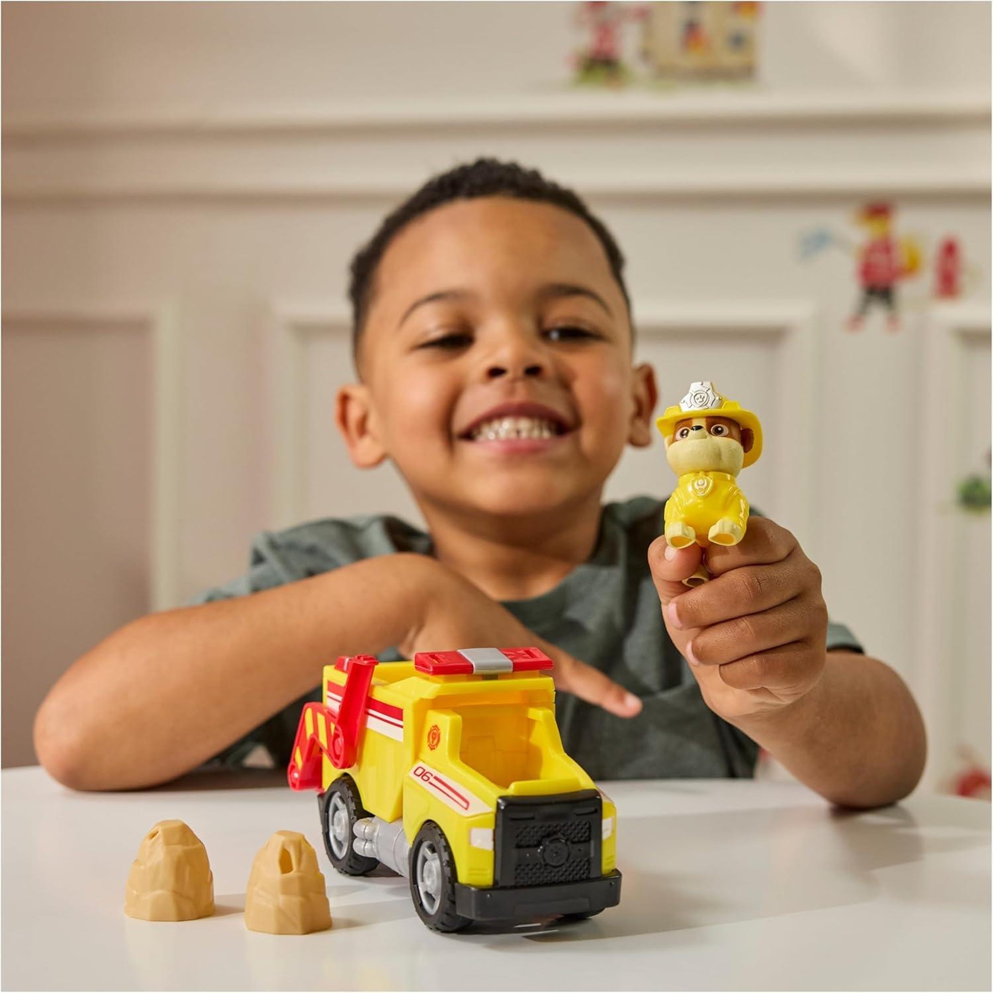 Voir la diapositive 5 : SPIN MASTER Spin Master Paw Patrol Fire Rescue - Rubble avec camion de sauvetage