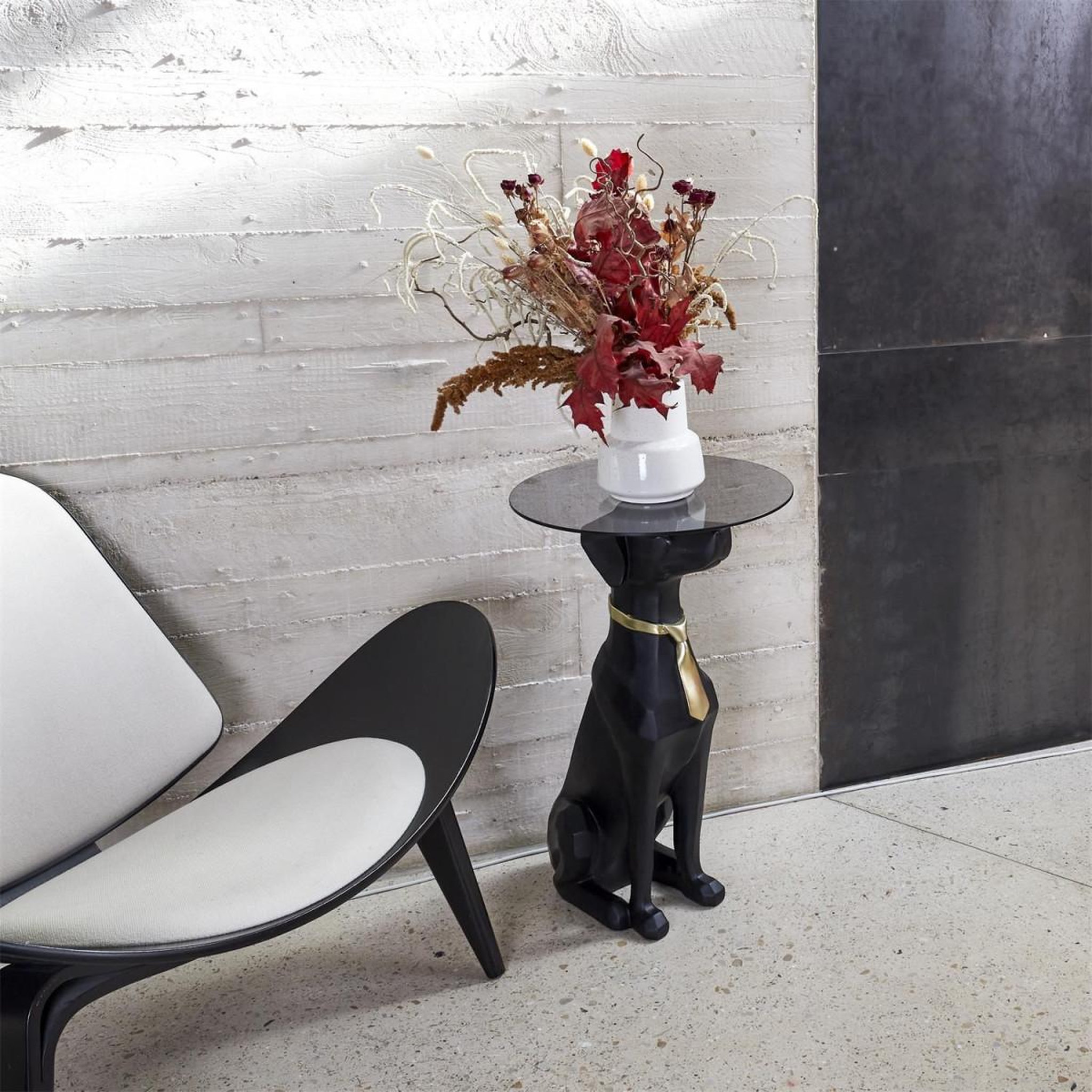 Voir la diapositive 4 : The Home Deco Factory Table d'appoint déco  chien assis  66cm noir & or
